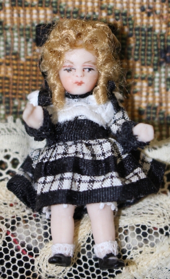 #301B Dressed Abby: 1-1/2" - Click Image to Close