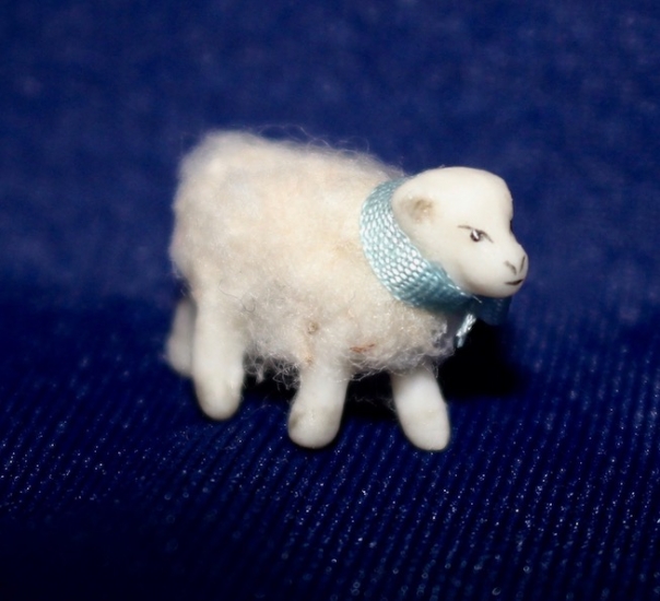 #420 Premium Lamb: 5/8" - Click Image to Close